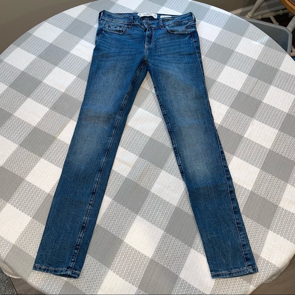 🔥 3 for $15 🔥
Hollister super skinny jean jeggings 5 Short